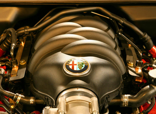 big_alfaromeo_8c_15